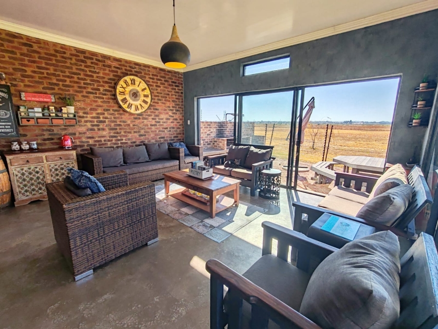 3 Bedroom Property for Sale in Grimbeeck Park North West